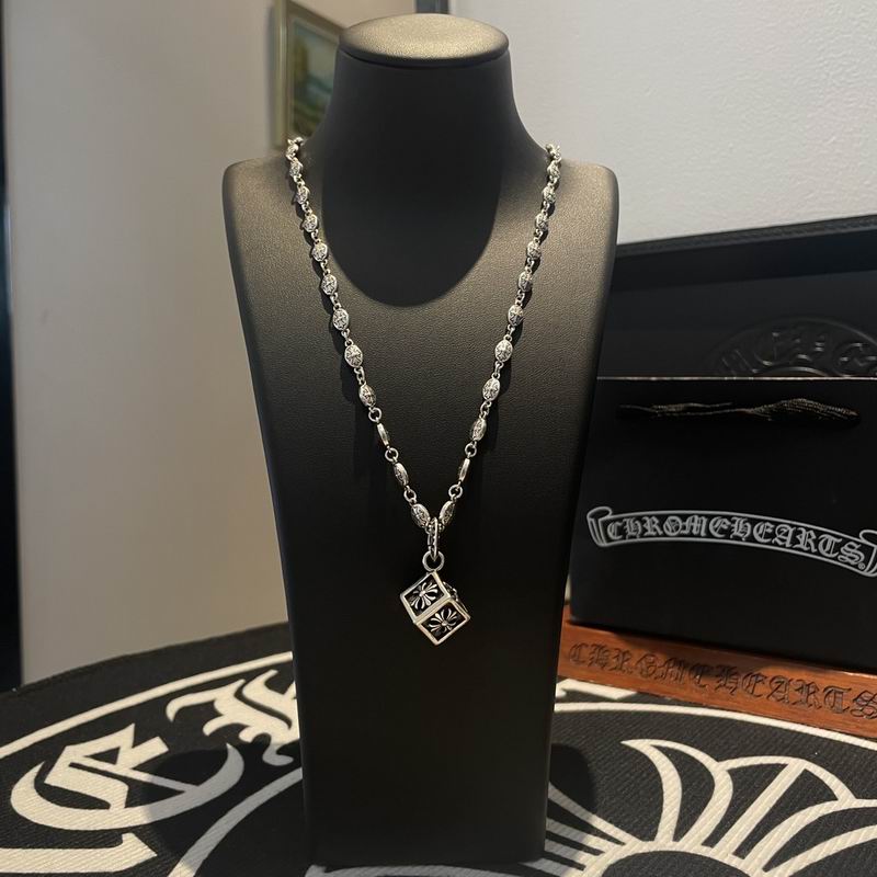 Chrome Hearts necklace 04lyx393